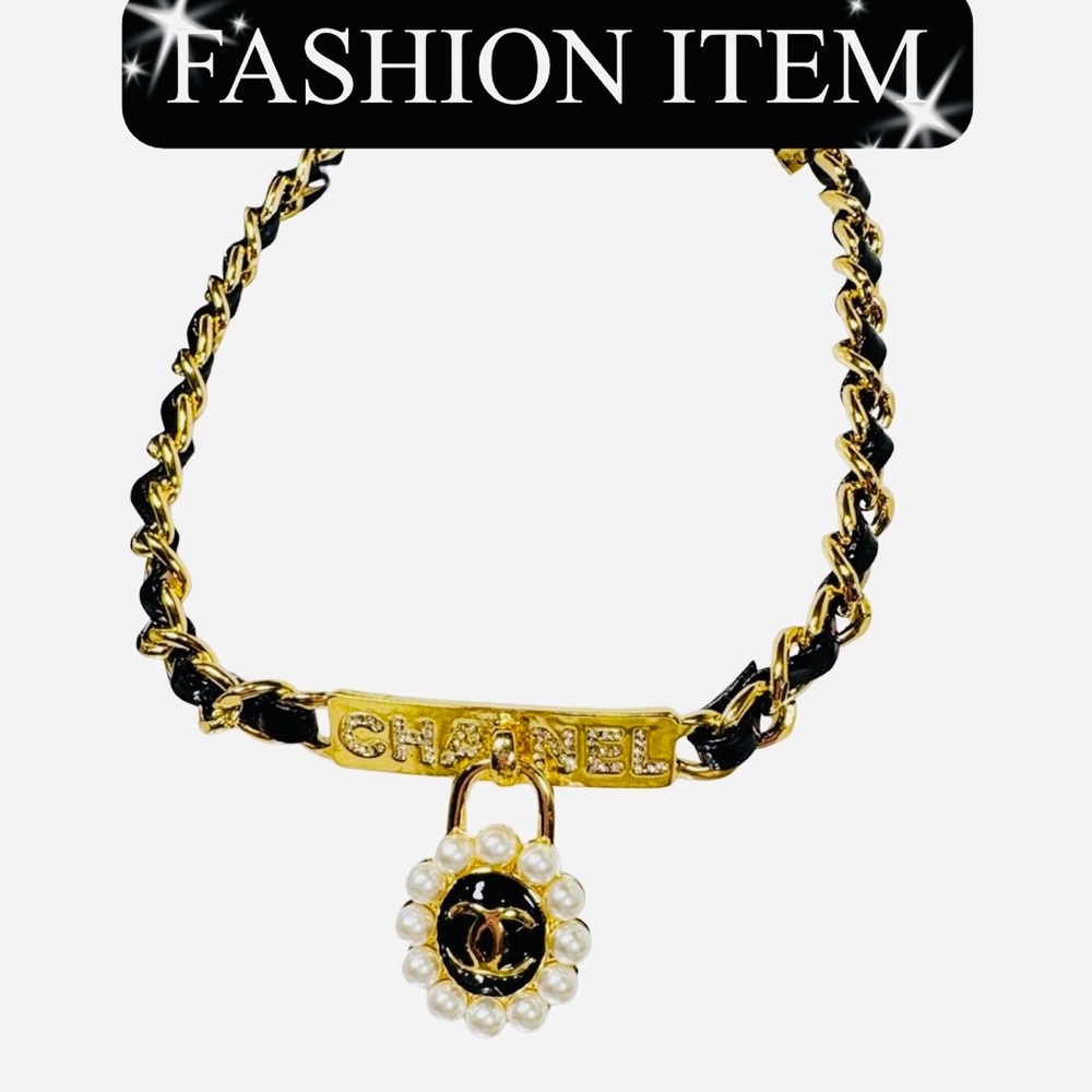 A-1DC-33: NECKLACE: Blk Pleather & Golden Braided Rope w/Faux Pearl Charm, NWOT